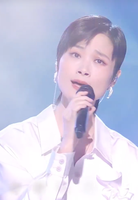 李宇春《莫怕莫怕》一启齿好惊艳 和煦又深情